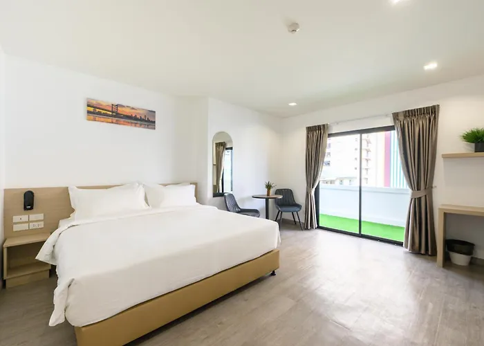 Global Pratunam
